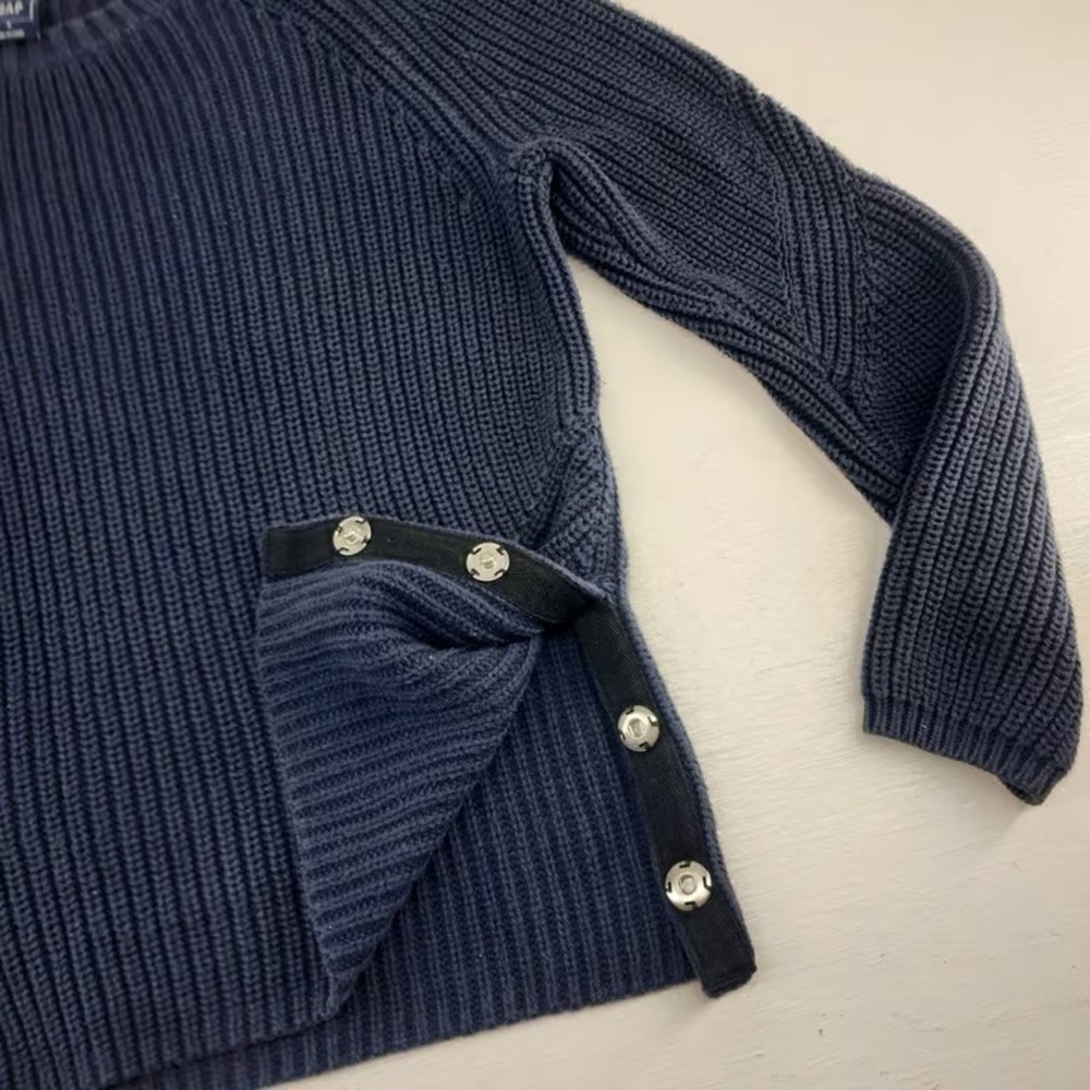 GAP Women's Navy Ribbed Scoop Crew Sweater - Picture 2 of 3